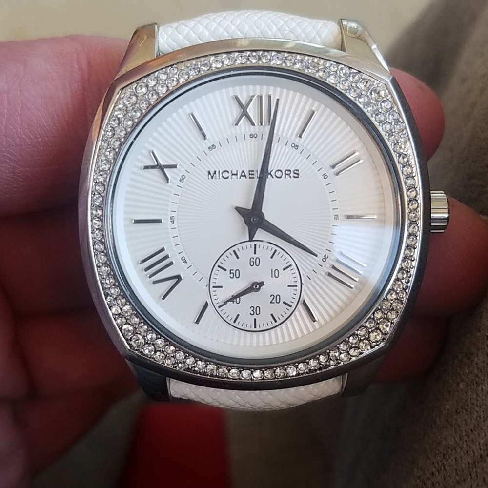 MK watch
